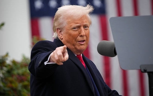 Трамп ввел 100% пошлин на иностранные фильмы Трамп ввел 100% пошлин на иностранные фильмы