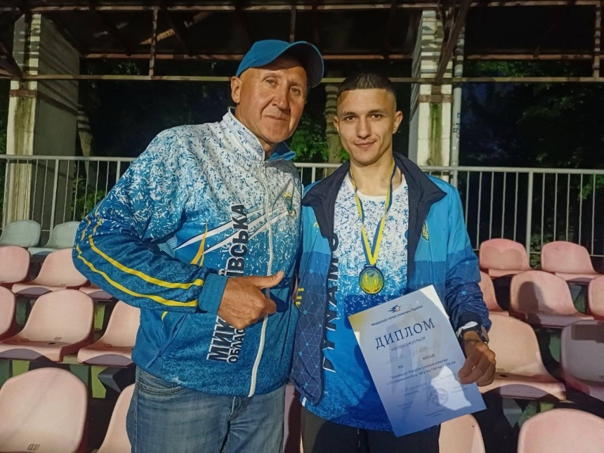 Чемпионом Украины по 12-часовому бегу среди молодежи стал николаевец Чемпионом Украины по 12-часовому бегу среди молодежи стал николаевец