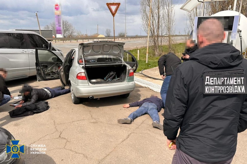 Через Приднестровье и за доллары: в Николаеве разоблачена схема уклонения от мобилизации Через Приднестровье и за доллары: в Николаеве разоблачена схема уклонения от мобилизации