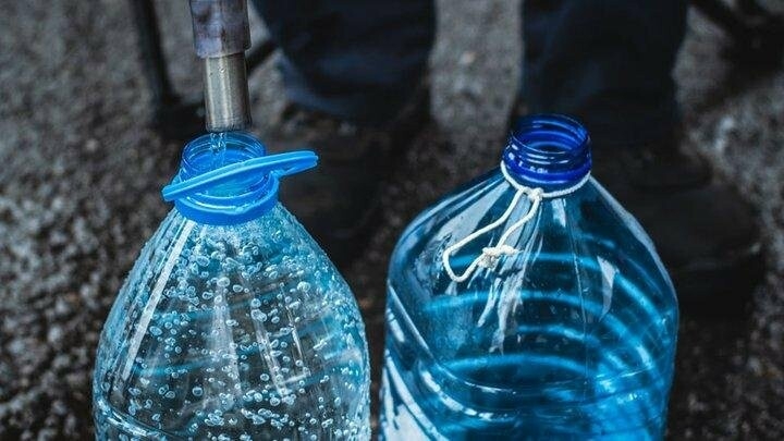В Николаеве перестала работать одна из точек выдачи воды В Николаеве перестала работать одна из точек выдачи воды