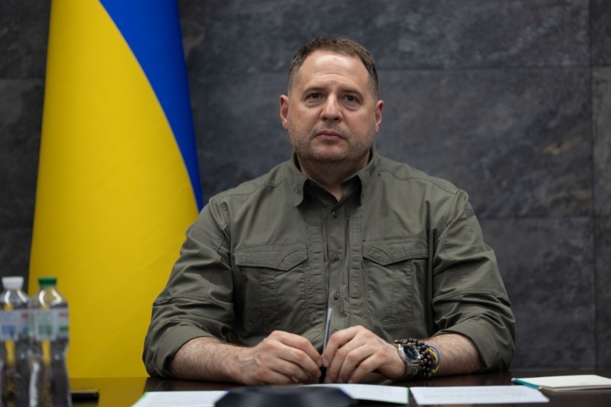 Ермак заявил, что Зеленский полетит в Стамбул даже без Путина Ермак заявил, что Зеленский полетит в Стамбул даже без Путина