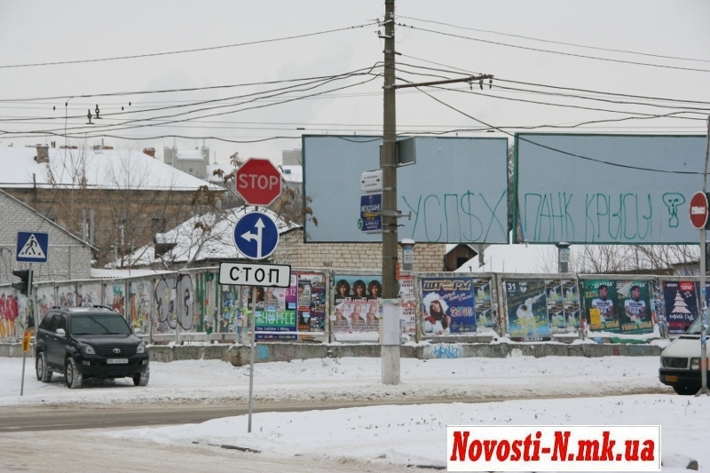 Прокуратура открещивается от давления на мэра по вопросу строительства заправки в центре Николаева