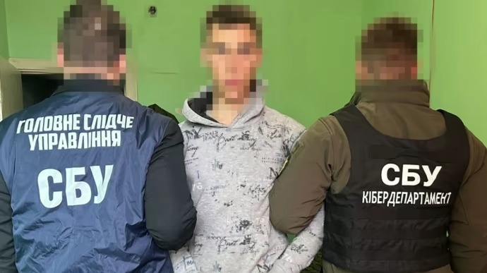 СБУ задержала курсанта ведущего военного института, который готовил удар по вузу СБУ задержала курсанта ведущего военного института, который готовил удар по вузу