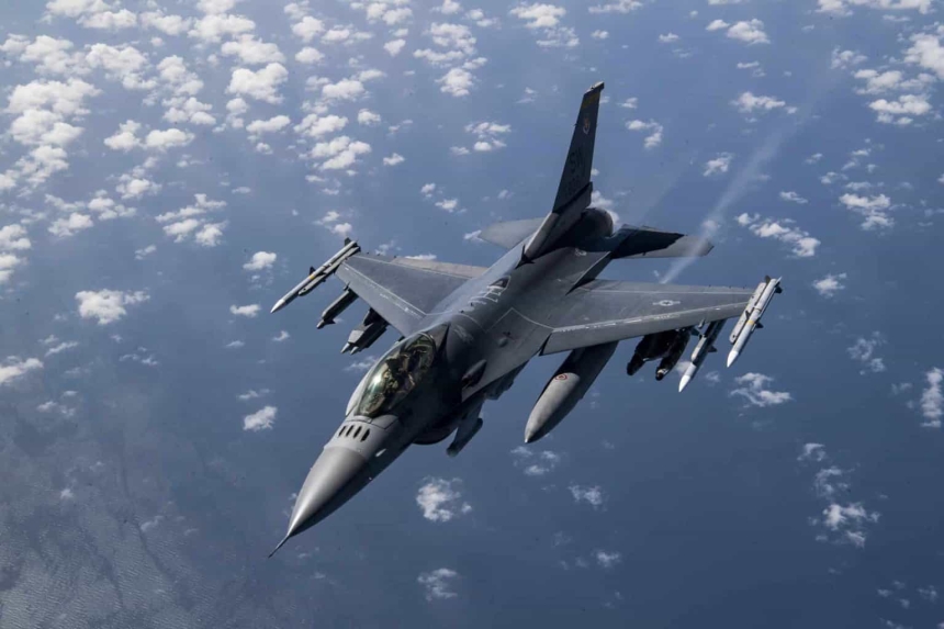 Нидерланды завтра отправят Украине последний из 24-х обещанных F-16 Нидерланды завтра отправят Украине последний из 24-х обещанных F-16