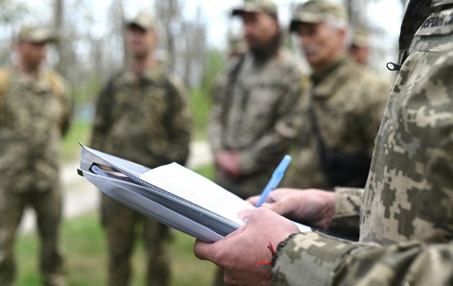 В ТЦК получили "учебник" по поведению во время мобилизации В ТЦК получили "учебник" по поведению во время мобилизации