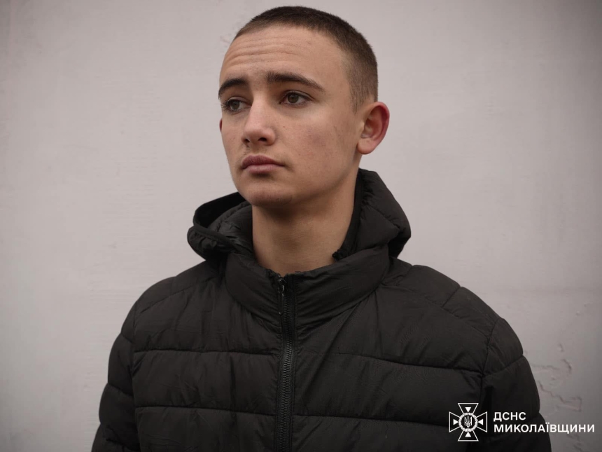 Спас брата из горящего дома: Зеленский наградил юного героя из Николаевской области Спас брата из горящего дома: Зеленский наградил юного героя из Николаевской области