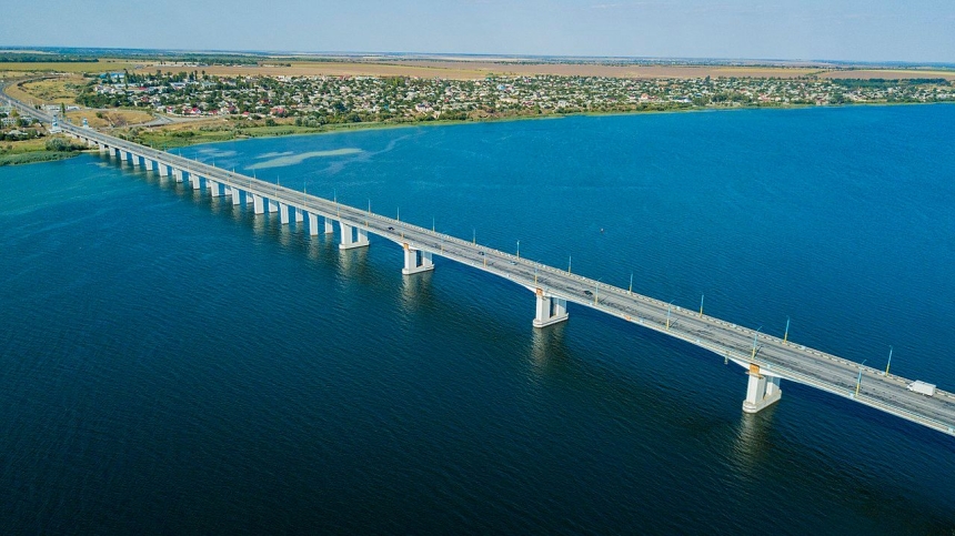 Антоновский мост до подрыва Антоновский мост до подрыва