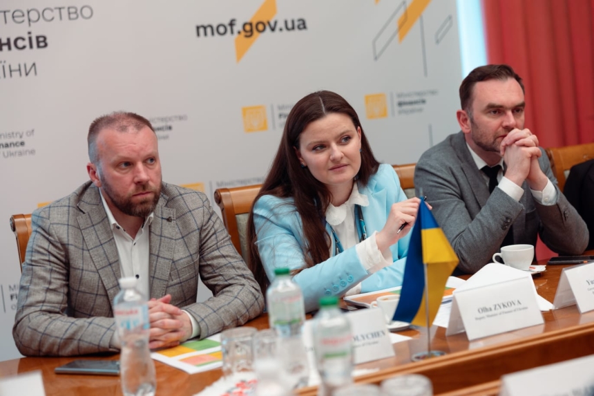 Всемирный банк предоставит Украине 1 млрд долларов Всемирный банк предоставит Украине 1 млрд долларов