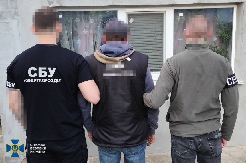 Передавав ворогові дані про ЗСУ - затримано різноробочого із Миколаєва Передавав ворогові дані про ЗСУ - затримано різноробочого із Миколаєва