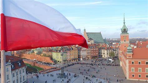 Польская депутат случайно раскрыла свои запросы к ChatGPT Польская депутат случайно раскрыла свои запросы к ChatGPT