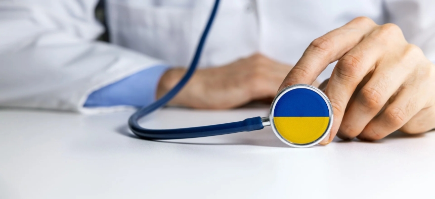 Лікарні працюватимуть 3 дні на тиждень і заощаджуватимуть світло, - мер Миколаєва пригрозив депутатам Лікарні працюватимуть 3 дні на тиждень і заощаджуватимуть світло, - мер Миколаєва пригрозив депутатам
