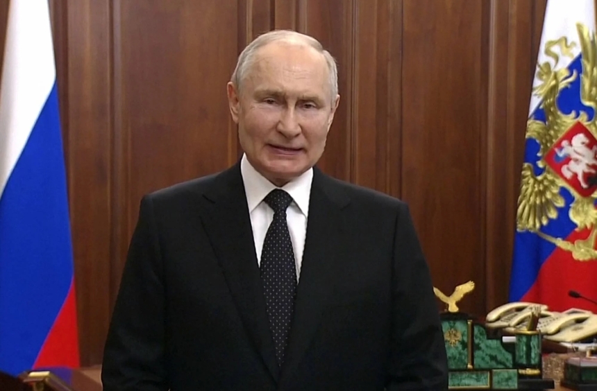 Путин снова заявил, что Украина «принадлежит» России Путин снова заявил, что Украина «принадлежит» России