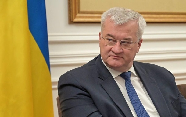 Сибига анонсировал "кадровые решения" в отношении послов Сибига анонсировал "кадровые решения" в отношении послов