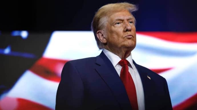 Трамп заявил об окончании войны между Израилем и Ираном, но удары продолжаются Трамп заявил об окончании войны между Израилем и Ираном, но удары продолжаются
