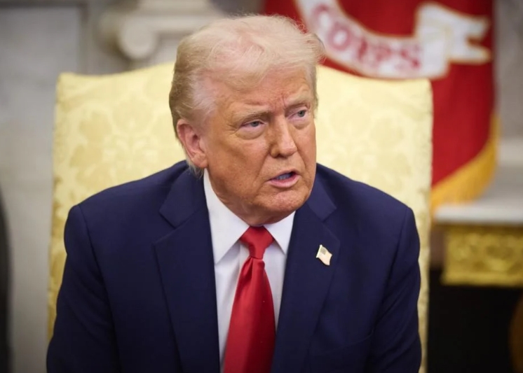 Позиция Трампа в отношении Путина и Зеленского меняется, - FT Позиция Трампа в отношении Путина и Зеленского меняется, - FT