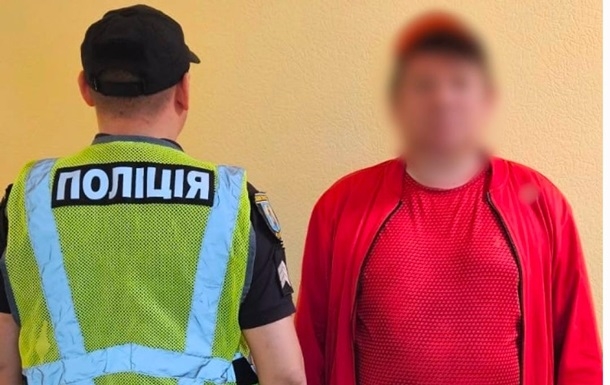 У Києві 49-річний чоловік катався між вагонами метро У Києві 49-річний чоловік катався між вагонами метро