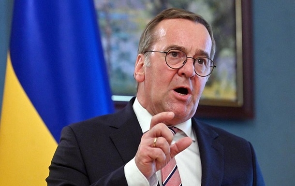 У Німеччині «загубили» €900 млн на зброю Україні У Німеччині «загубили» €900 млн на зброю Україні