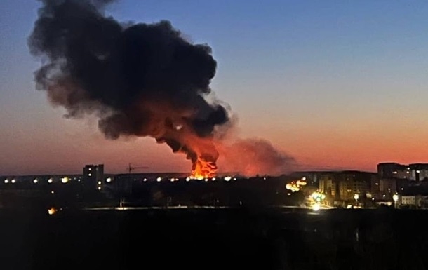 Миколаїв під атакою балістики. Фото ілюстраційне Миколаїв під атакою балістики. Фото ілюстраційне
