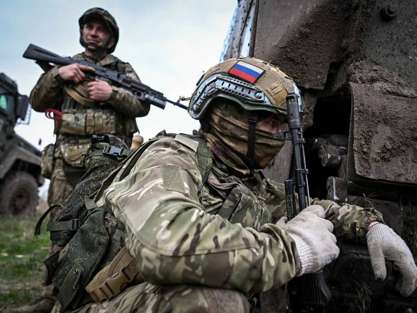 Россия сосредоточила 50 000 военных в районе Сум, Украина в опасном положении, - WSJ Россия сосредоточила 50 000 военных в районе Сум, Украина в опасном положении, - WSJ