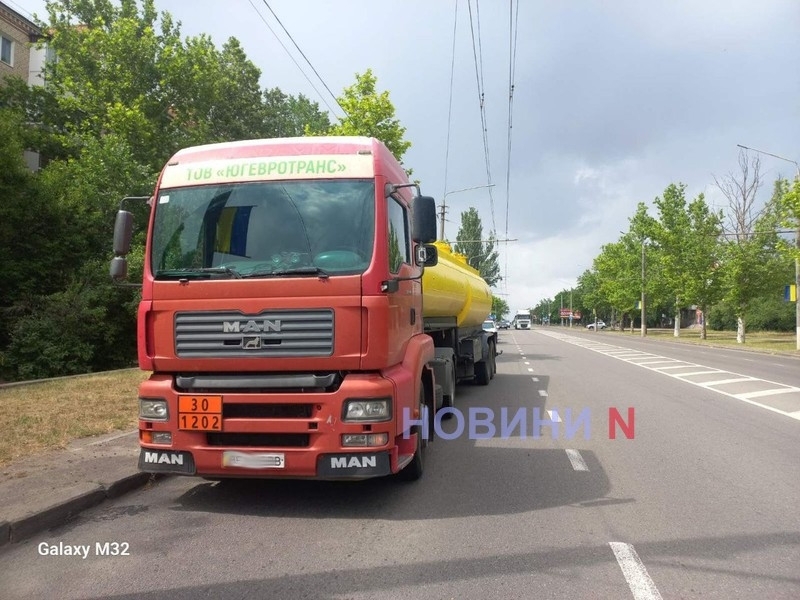 У спеку на Миколаївщині обмежать рух вантажівок У спеку на Миколаївщині обмежать рух вантажівок
