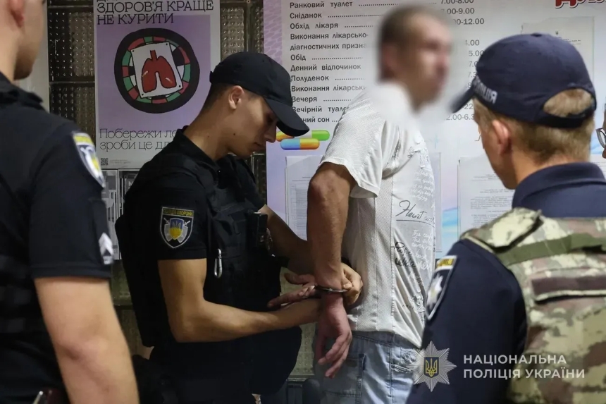 З'явилися подробиці нападу на лікаря у Запоріжжі З'явилися подробиці нападу на лікаря у Запоріжжі