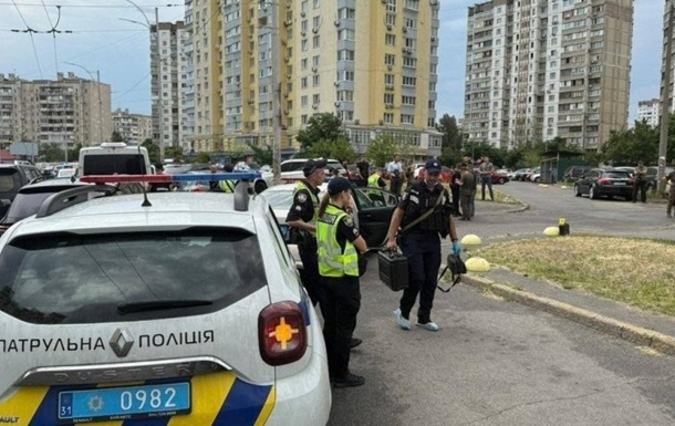 Вбивство полковника СБУ у Києві: з’явилося фото кілерів Вбивство полковника СБУ у Києві: з’явилося фото кілерів