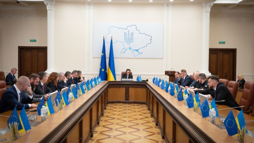 Перше засідання нового уряду: міністрів закликали готувати плани Перше засідання нового уряду: міністрів закликали готувати плани