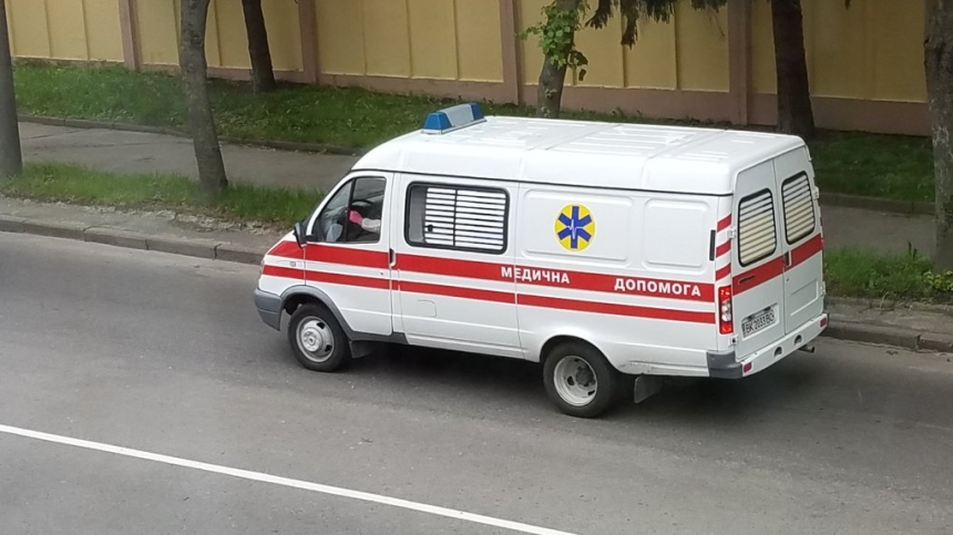В Одессе врач попал в больницу после конфликта с работниками ТЦК (видео) В Одессе врач попал в больницу после конфликта с работниками ТЦК (видео)