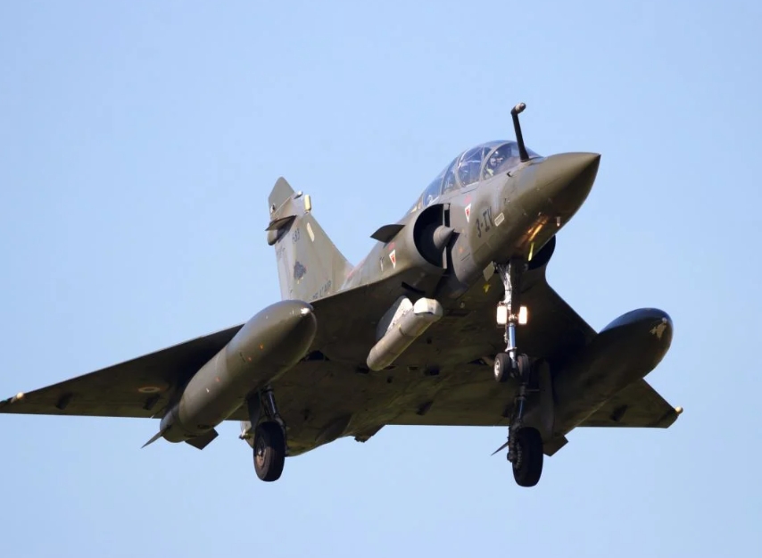 Украина потеряла истребитель Mirage 2000 (видео) Украина потеряла истребитель Mirage 2000 (видео)