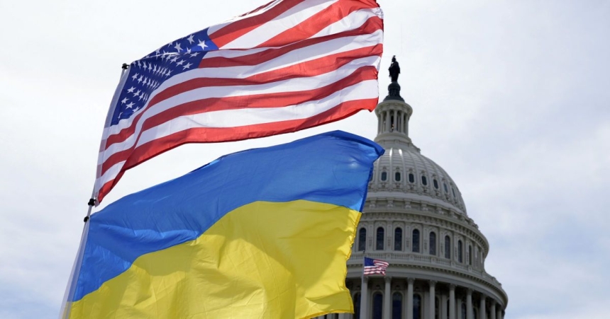 В Госдепе США озвучили отношение администрации Трампа к Украине В Госдепе США озвучили отношение администрации Трампа к Украине