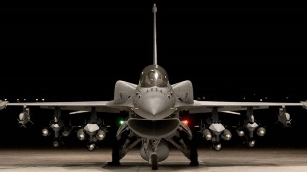 Румыния подняла F-16 из-за российской атаки на юг Украины Румыния подняла F-16 из-за российской атаки на юг Украины