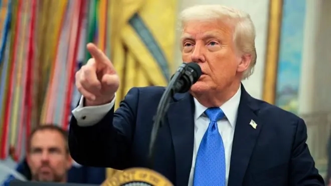 ЕС и Украина хотят повлиять на план встречи Трампа с Путиным ЕС и Украина хотят повлиять на план встречи Трампа с Путиным