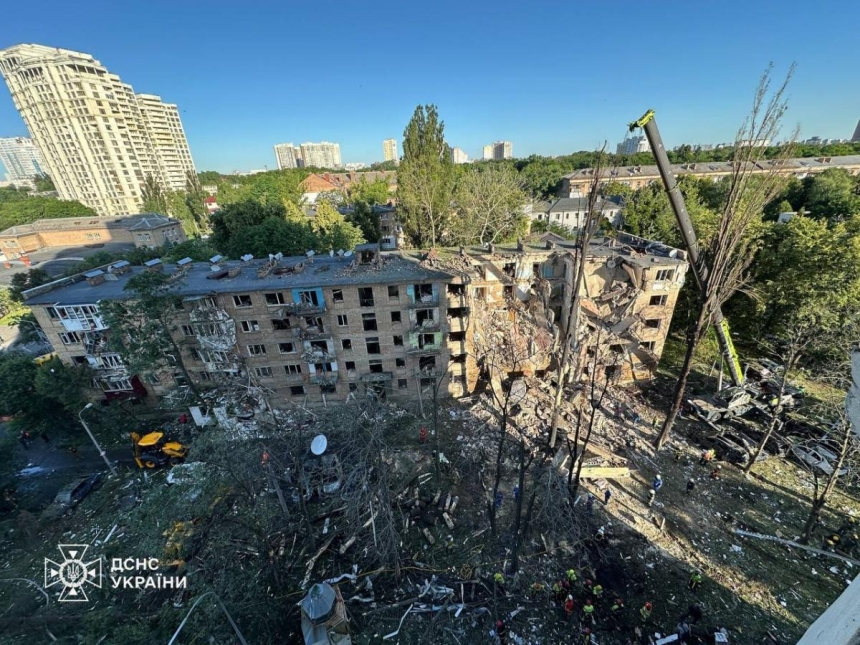 З початку 2025 року Росія витратила на удари по Україні близько $13,4 млрд, - Forbes З початку 2025 року Росія витратила на удари по Україні близько $13,4 млрд, - Forbes