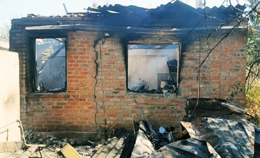 Ворог масовано вдарив по Запорізькій області: є поранені Ворог масовано вдарив по Запорізькій області: є поранені