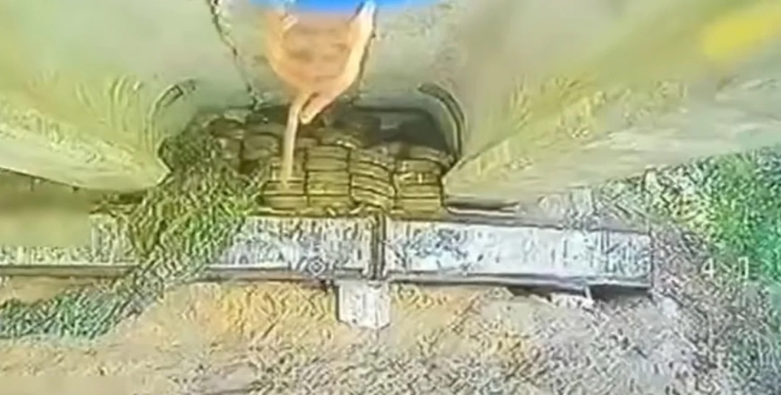 Российские мины и украинские дроны: в ВСУ рассказали, как взорвали два моста в РФ Российские мины и украинские дроны: в ВСУ рассказали, как взорвали два моста в РФ
