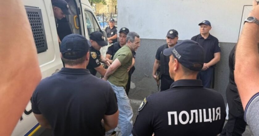Убийство Андрея Парубия: действия подозреваемого переквалифицированы Убийство Андрея Парубия: действия подозреваемого переквалифицированы
