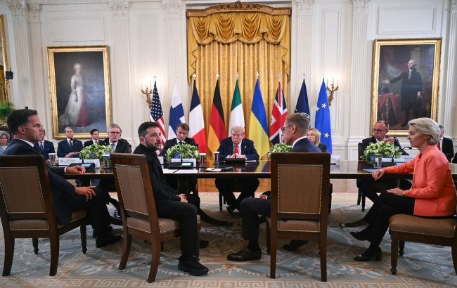 Зеленський та європейські лідери завтра проведуть розмову з Трампом Зеленський та європейські лідери завтра проведуть розмову з Трампом