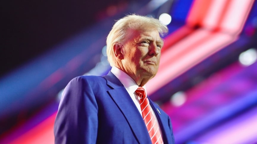 Я не нравлюсь умным людям, - Трамп Я не нравлюсь умным людям, - Трамп