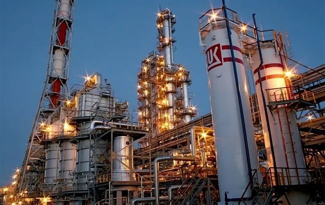 Сили спецоперацій України знову уразили Волгоградський НПЗ та зупинили завод Сили спецоперацій України знову уразили Волгоградський НПЗ та зупинили завод