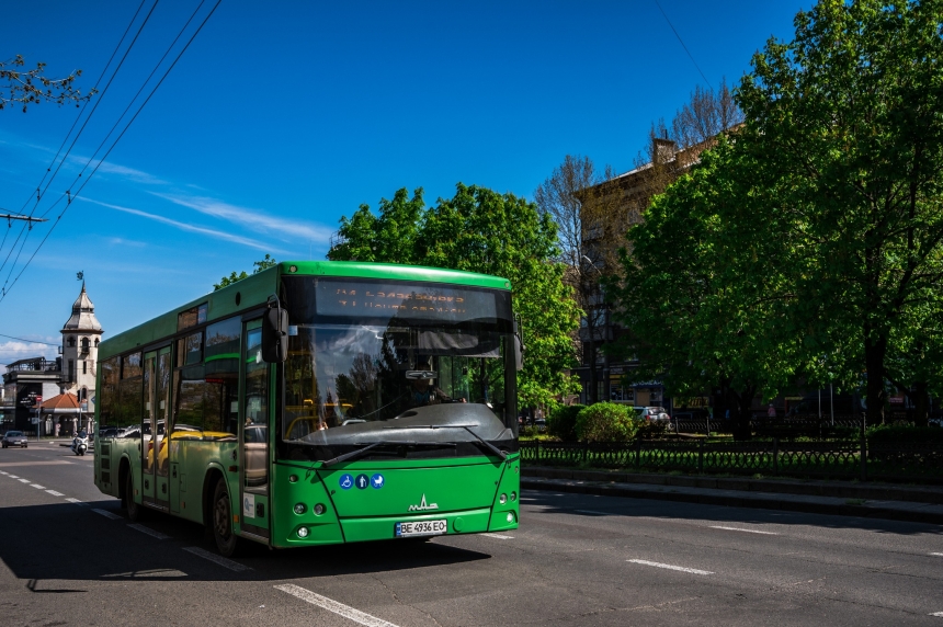 Містяни просять «Миколаївпастранс» розробити маршрут до Широкої Балки: директор КП прокоментував Містяни просять «Миколаївпастранс» розробити маршрут до Широкої Балки: директор КП прокоментував
