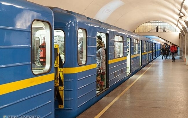 В Киеве после ночной атаки ограничено движение метро В Киеве после ночной атаки ограничено движение метро
