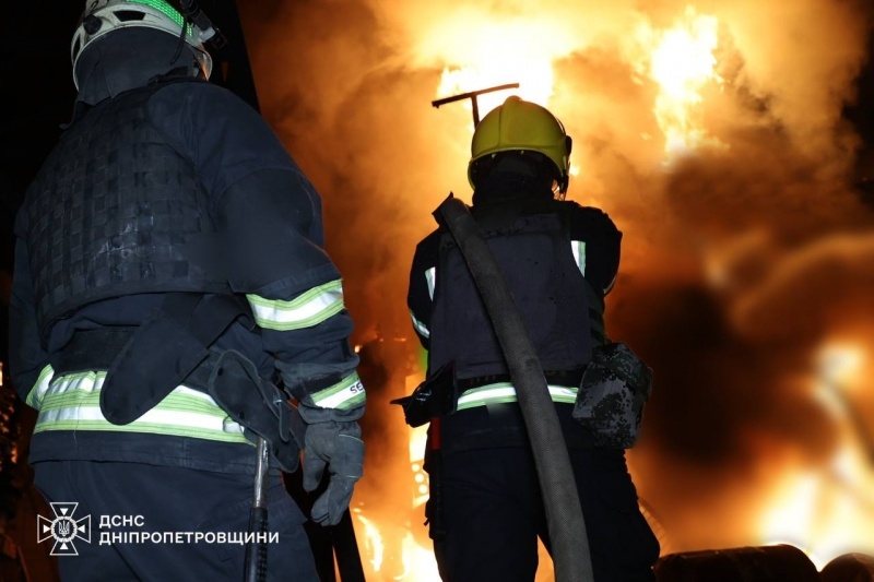 Нічний обстріл Кривого Рогу: понад 10 прильотів, пошкоджено енергетичну інфраструктуру Нічний обстріл Кривого Рогу: понад 10 прильотів, пошкоджено енергетичну інфраструктуру