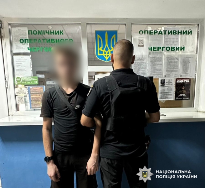 В Одесі молодий чоловік на замовлення підпалив чужу квартиру В Одесі молодий чоловік на замовлення підпалив чужу квартиру