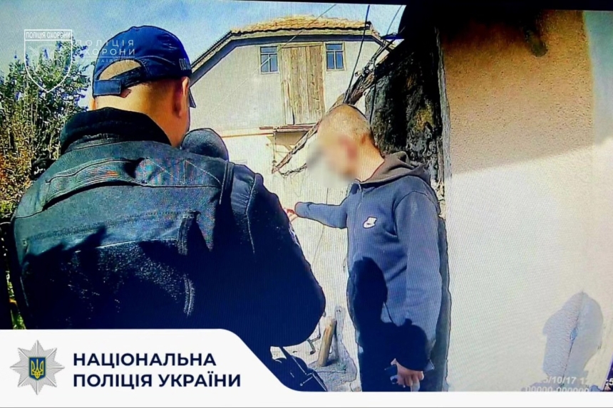 Перелом черепа и ушиб мозга: в Николаеве мужчина едва не убил сожительницу Перелом черепа и ушиб мозга: в Николаеве мужчина едва не убил сожительницу