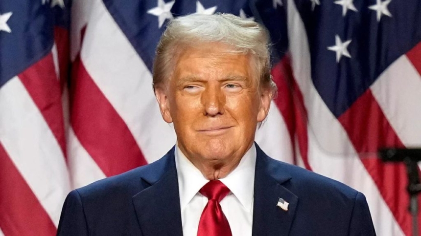 Трамп назвал фейком информацию о разрешении Украине наносить удары вглубь РФ Трамп назвал фейком информацию о разрешении Украине наносить удары вглубь РФ