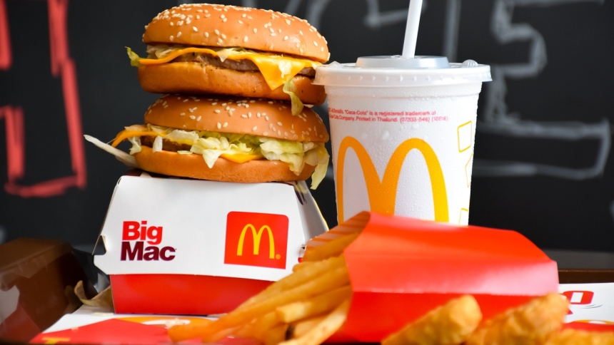 McDonald's планує відкрити 11 ресторанів в Україні у новому році McDonald's планує відкрити 11 ресторанів в Україні у новому році