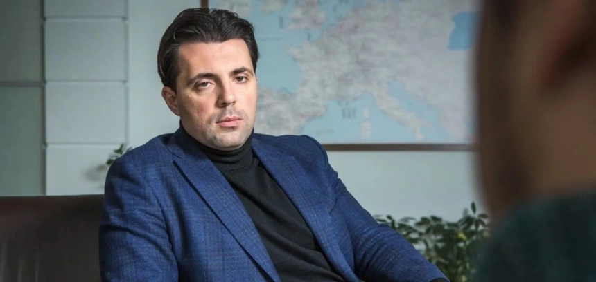 Экс-главу «Укрэнерго» Кудрицкого задержали следователи ГБР Экс-главу «Укрэнерго» Кудрицкого задержали следователи ГБР