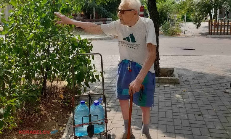 У Миколаєві хочуть намалювати мурал: серед варіантів – портрет озеленювача Сердцева чи фехтувальниці Харлан У Миколаєві хочуть намалювати мурал: серед варіантів – портрет озеленювача Сердцева чи фехтувальниці Харлан