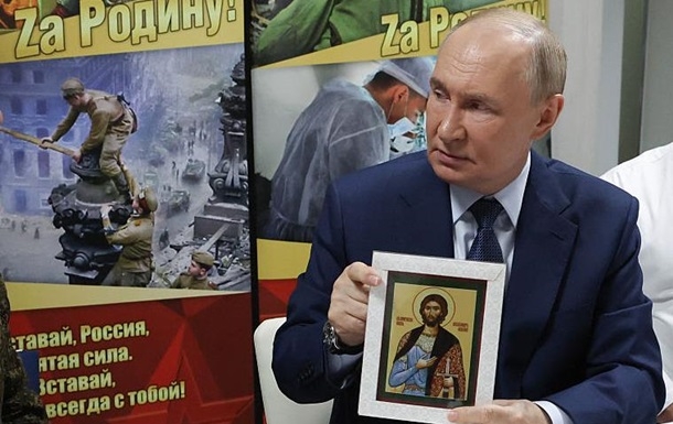 Путін запровадив у РФ цілорічний призов до армії Путін запровадив у РФ цілорічний призов до армії