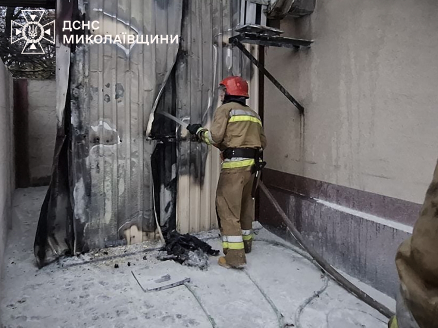 Будинок горів в Миколаївській області Будинок горів в Миколаївській області